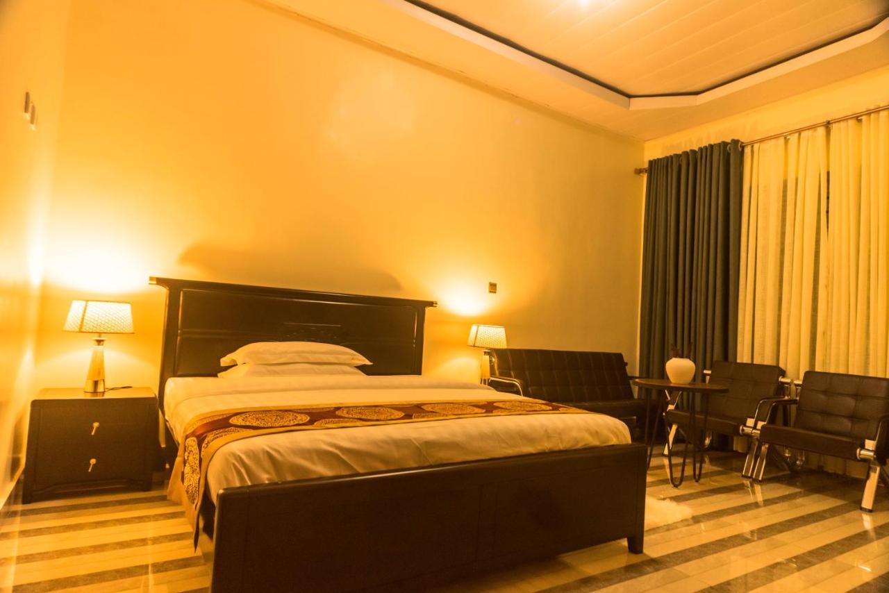 Avisha Town Hotel Кигали Экстерьер фото
